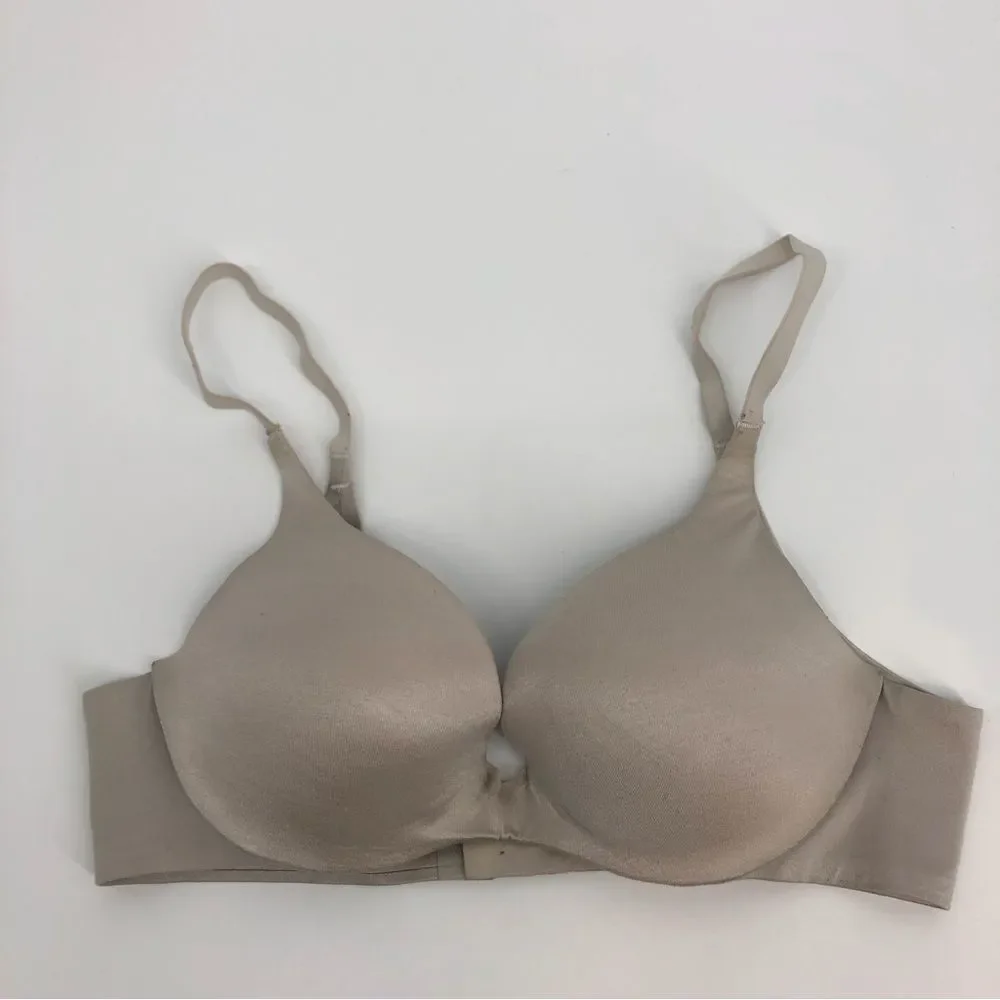 Victoria’s Secret‎ Silver Push Up Bra Size 34B